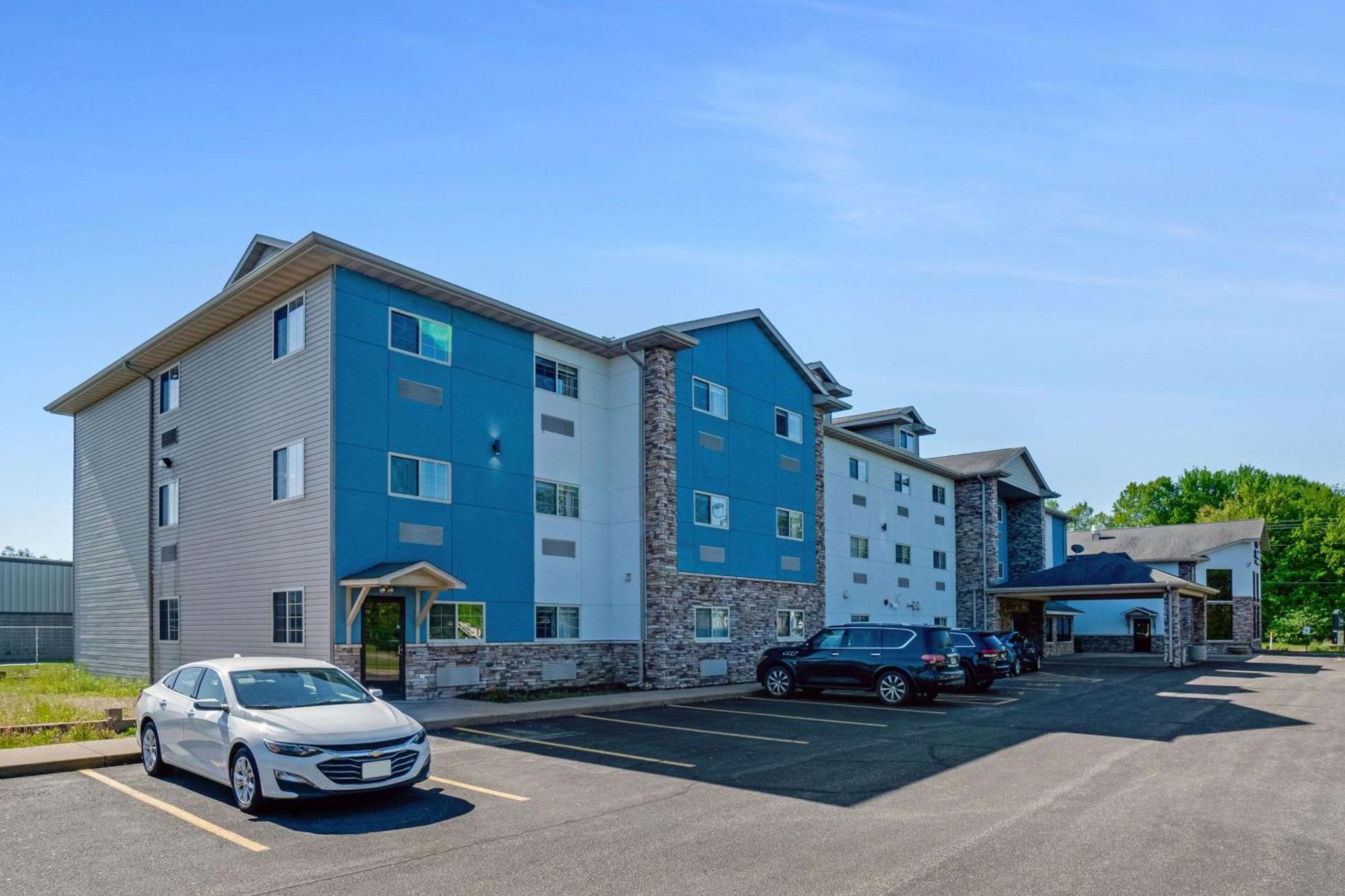Comfort Inn & Suites Weston - Wausau Экстерьер фото